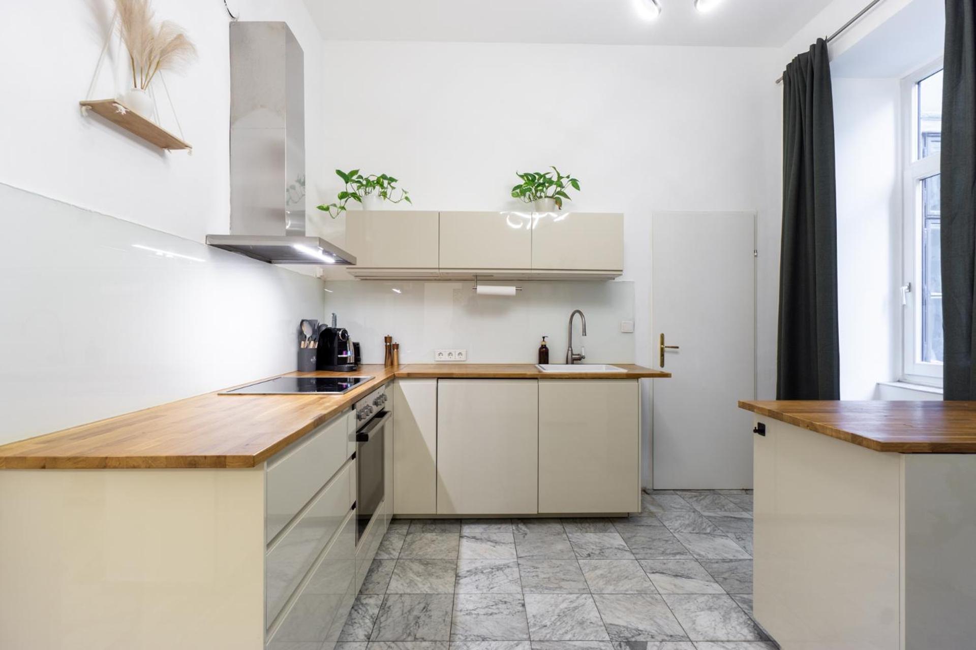 Central Apartment In Viennese Old Building Kültér fotó